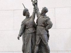 -中国国家博物馆-地上停车场