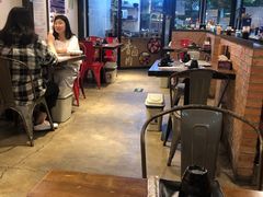 -马路边边 传媒大学店