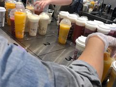 -喜茶(东莞汇一城店)