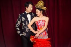 点击看大图 -太郎花子婚纱摄影艺术中心