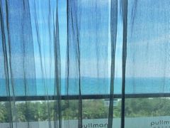 -三亚湾海居铂尔曼度假酒店