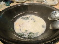 -陈大锅·岳阳鱼馆·地道岳阳菜(美食街店)