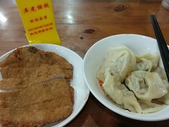 -潘国仙耳光馄饨(黄家阙路店)