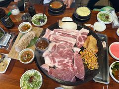 -Dombe豚(黑猪肉街店)