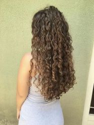 -KIMI HAIR SALON·烫染设计店