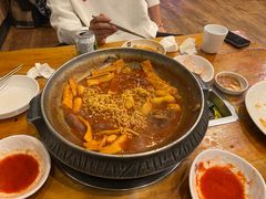 -喇喇排骨火锅·传统韩式脊骨汤(望京西园总店)