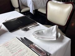 -茹丝葵经典牛排馆(上海外滩店)