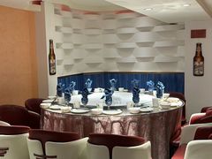 -巴特餐饮6加1音乐餐吧·新疆菜