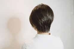 -苑苑发型设计
