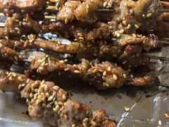 -勃利地摊·勃立小串烧烤