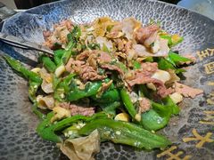 -费大厨辣椒炒肉(黄兴中心广场店)