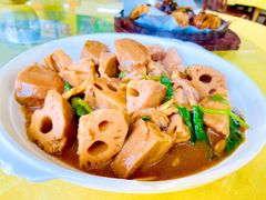 花腩炆莲藕-鹿福农庄(南沙天后宫店)