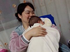 -鲸鱼妈妈月嫂/育婴师定制