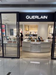 -法国娇兰精品店