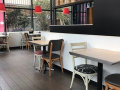 -必胜客(武汉欢乐谷店)