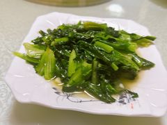 清炒时蔬-煲来饱去冷水鱼