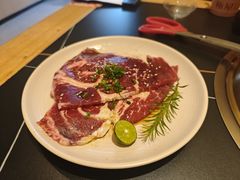 -極屋鮨牛 · 烧肉酒场(时代C馆店)