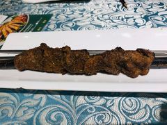 红柳枝烤羊肉-巴扎美食·新疆菜·西域歌舞表演餐厅(新疆大厦店)