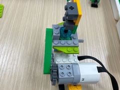 -斯坦星球AI编程·机器人科创·科学实验·信奥·思维·STEM·积木拼搭·竞赛考级(浦东联洋广场大拇指龙阳御桥中心)