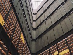 -上海虹桥中心爱琴海亚朵S酒店