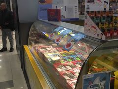-周黑鸭(太阳宫凯德店)
