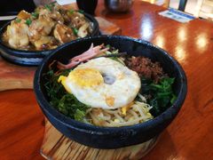 石锅拌饭-鑫日千里马朝鲜族小馆(总店)