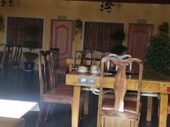 大堂-峰瑞藏地美食·石锅鸡·牦牛肉(大昭寺品牌店)