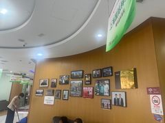 -雅悦齿科(顾村公园店)