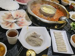 -仁虎老火锅(黄泥磅店)