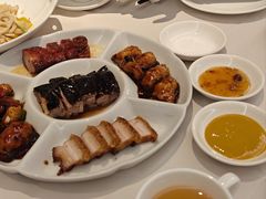 香港街边五拼-粤财皇冠假日酒店·彩华轩中餐厅