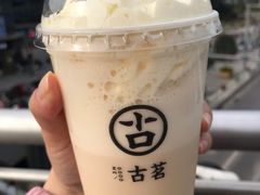 伯爵鲜乳茶-古茗(风临路店)