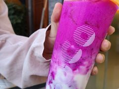 红果小姐姐-CoCo都可(中联广场店)
