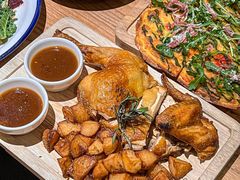 -Common Table · Brunch & Coffee