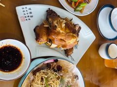 -鹤乡东北菜(崮山路店)