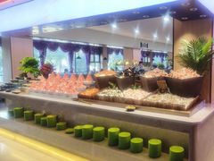 -新艺自助美食城(中山路店)