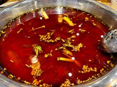 -肖肖酸萝卜鱼火锅(总店)