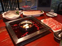 -二荆条·蜀鲜汇城市森林火锅