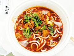 -鑫花溪牛肉米粉(人民广场店)