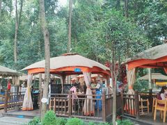 -二荆条·蜀鲜汇城市森林火锅