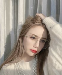 -AYO SALON