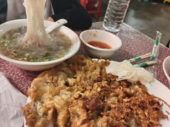 -建国蚵煎蚵面
