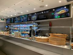 -老乡鸡(上海白玉兰广场店)