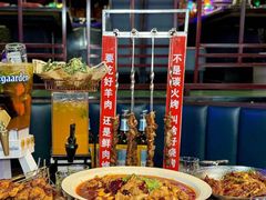 -路边边.炒菜烧烤.音乐餐厅(良乡长虹店)