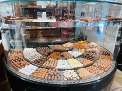 -Laderach 莱德拉(上海环贸iapm店)