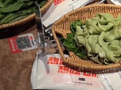 -七欣天香辣蟹火锅(上海银亿滨江店)