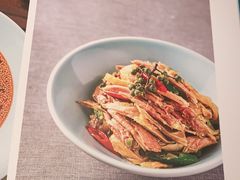 -全牛匠·乐山跷脚牛肉(西单华威约饭街店)