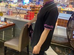 -重庆小天鹅自助火锅店(空港跨境店)
