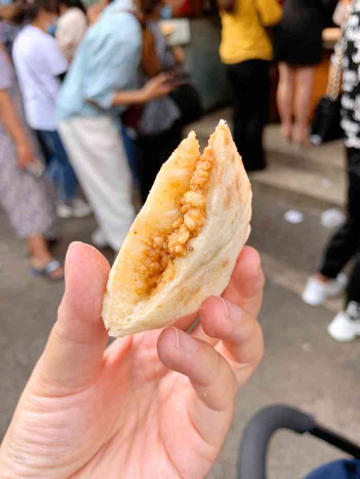 眼镜粑粑-"眼镜粑粑真的太好吃了吧!去官渡古镇玩."-大众点评移动版