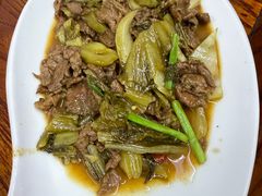 酸菜炒牛肉-吴祥记潮州菜·百年老字号·砂锅粥