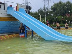 -南宫温泉水世界